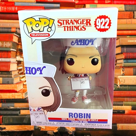 Stranger things robin funko # 922 (nib) - Picture 1 of 7